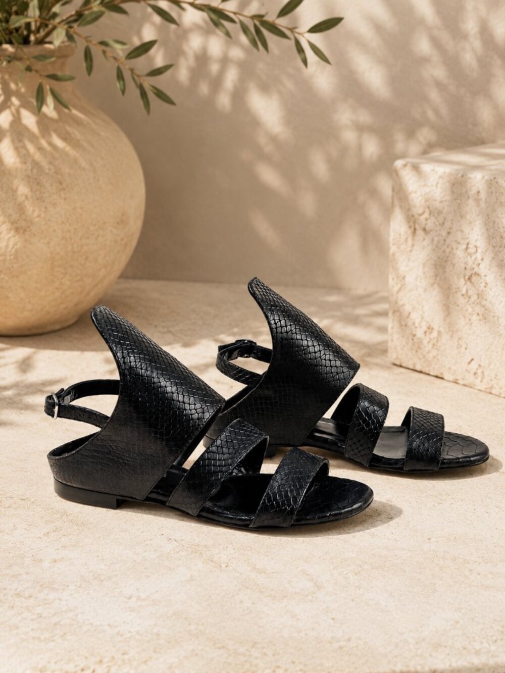 ASKA Black Flat Leather Sandals Size 36